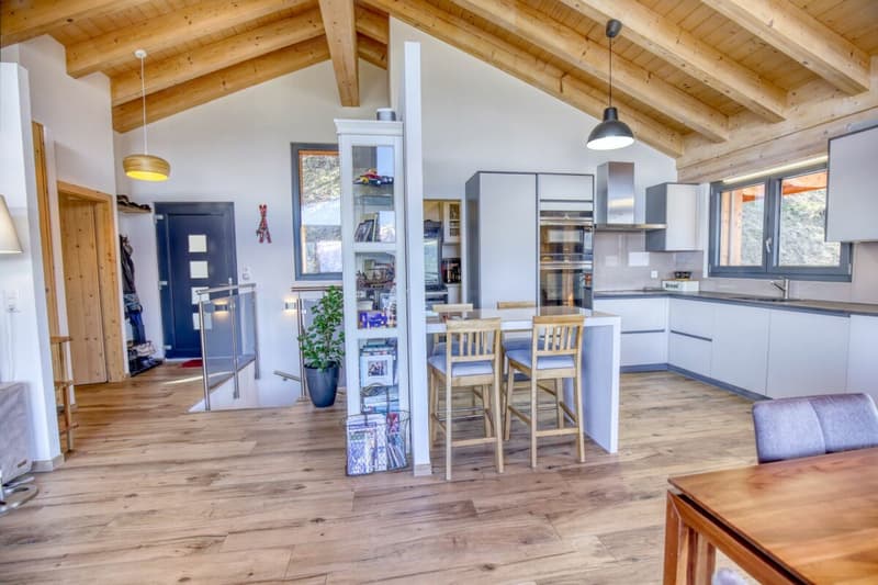 Wunderschönes Chalet am Ufer des Bisses in Nendaz ! (3)