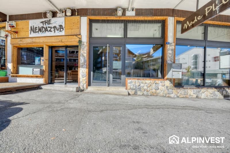 Arcade traversante avec 3 places de parc - Haute-Nendaz (1)