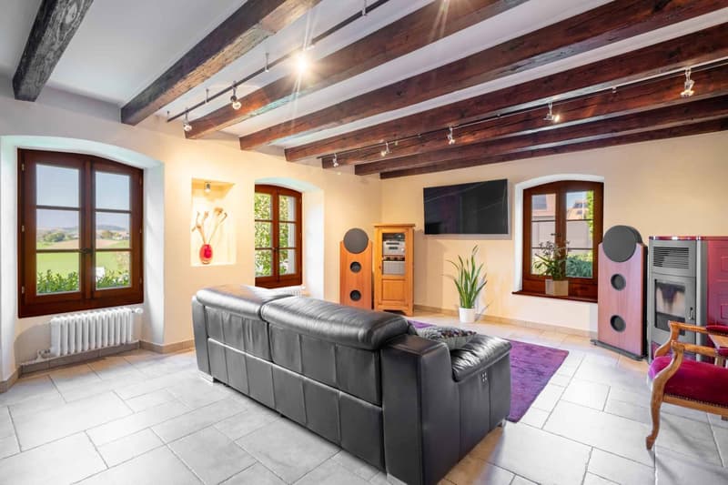 Charming 18th-century village house (3)