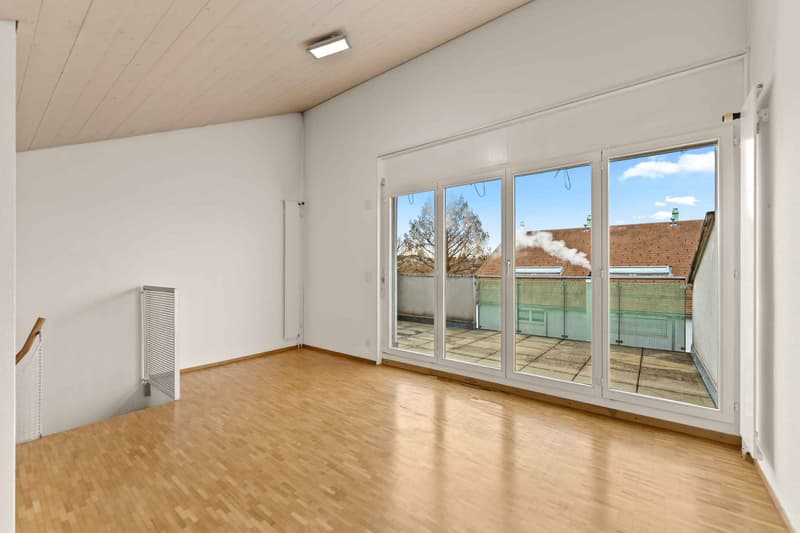 SPACIOUS 5.5 ROOM TRIPLEX IN CHAVORNAY (10)