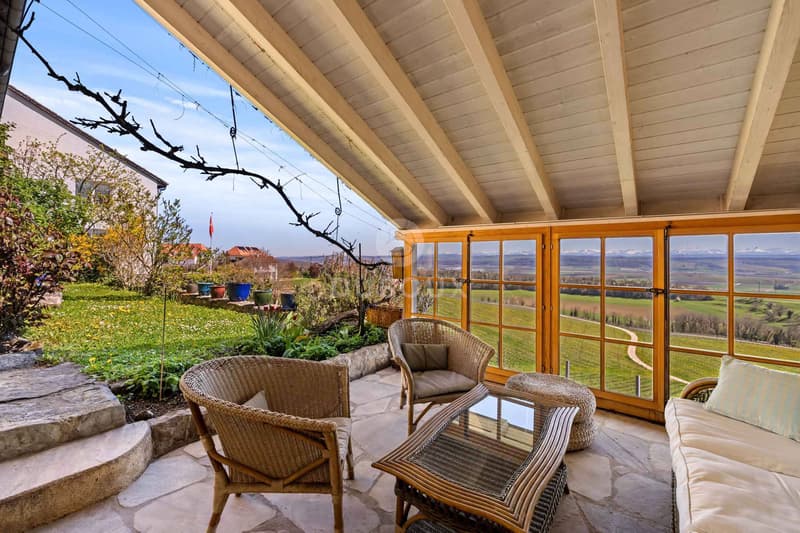 MAGNIFIQUE FERME RÉNOVÉE AVEC VUE IMPRENABLE SUR LE PLATEAU VAUDOIS (3)