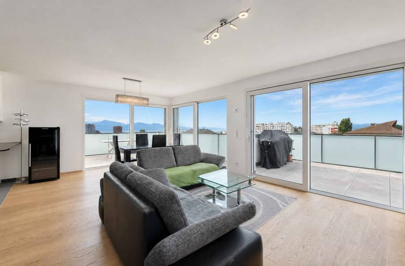 Attic apartment with panoramic view (4)
