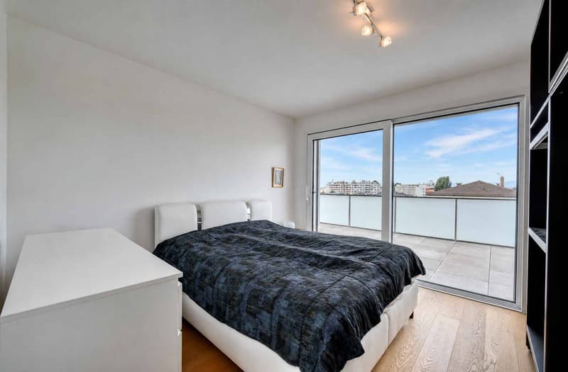 Attic apartment with panoramic view (8)