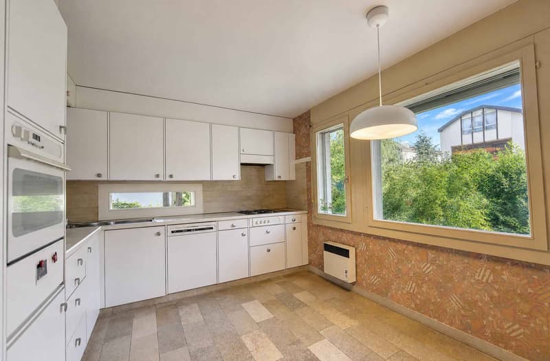 Charmante maison contiguë de 6,5 pièces à rénover (6)