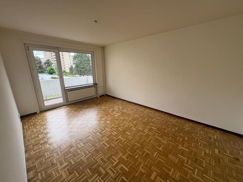 Apartment with 3.5 rooms and balcony (1)