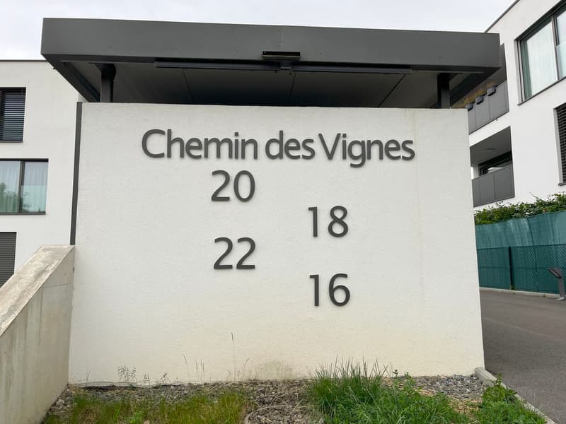 Chemin des Vignes 18 a Lonay - Parcheggio in affitto dal 01.10.2026 (1)