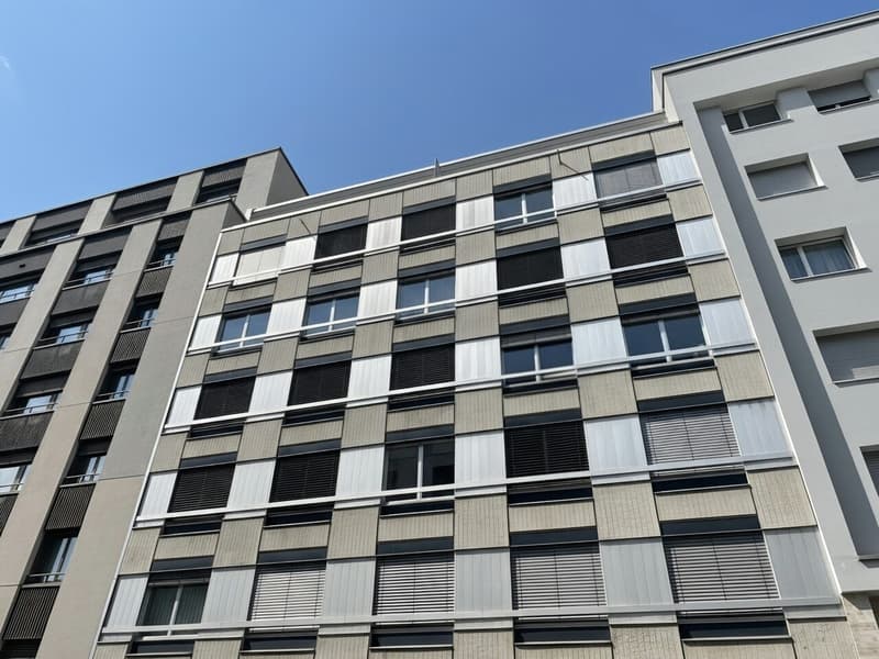 Appartement de 3.5 pièces avec balcon en plein centre de Fribourg (7)