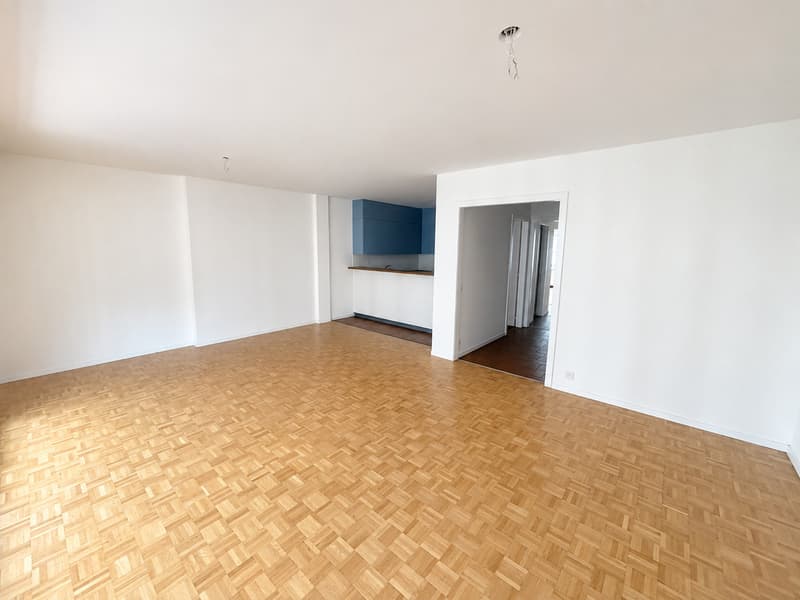 Appartement de 3.5 pièces avec balcon en plein centre de Fribourg (2)