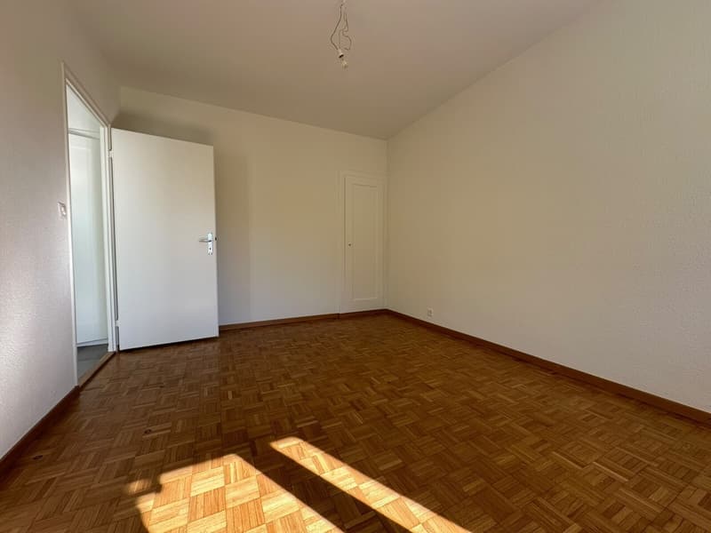 Appartement de 2 pièces au 6ème étage (7)
