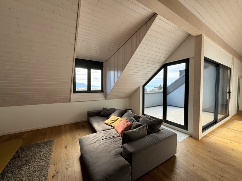 Appartement moderne de 2 pièces avec balcon (1)