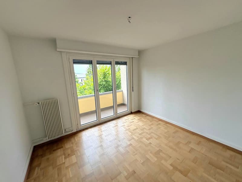 Appartement de 3 pièces avec balcon (1)