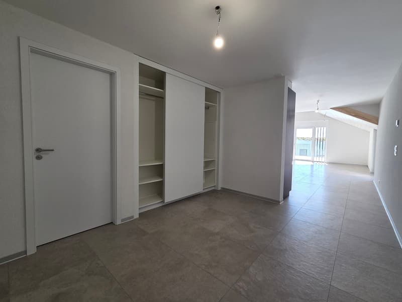 Très bel appartement de 4.5 pièces, proche du Golf de Lausanne (8)