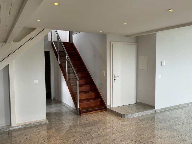 Bel appartement rénové Avenue Florimont 10, 1006 Lausanne (2)