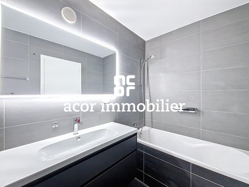 Beautiful 3.5-room apartment renovated in Sion! (4)