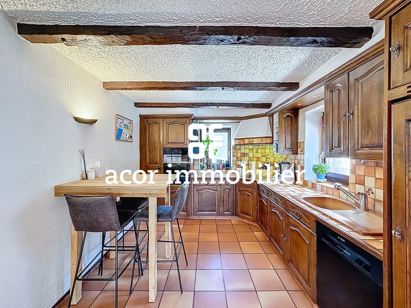Chalais - Grande casa di villaggio con 3 appartamenti (7)