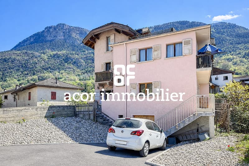 Chalais - Grande casa di villaggio con 3 appartamenti (4)