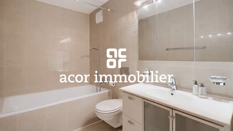 Nestled in the heights of Bussigny, large 4.5 room bright apartment (4)