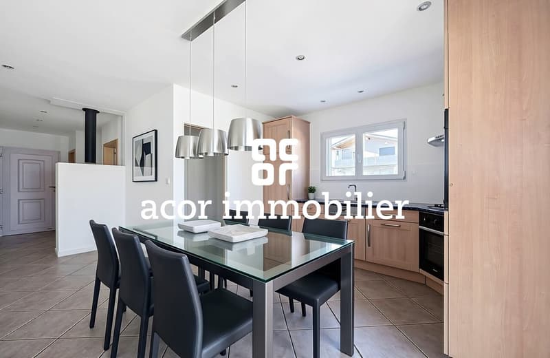 Volumes généreux et fort potentiel pour cette villa familiale lumineuse (2)
