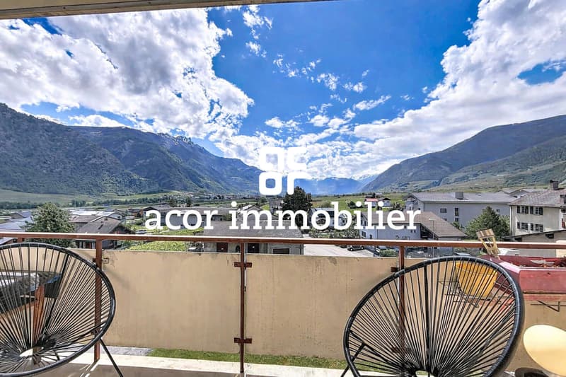 3.5 room apartment with double balcony in St-Pierre-de-Clages (5)
