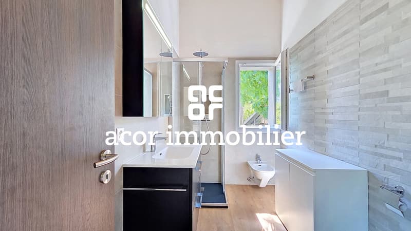 Villa contemporaine avec vue panoramique (11)