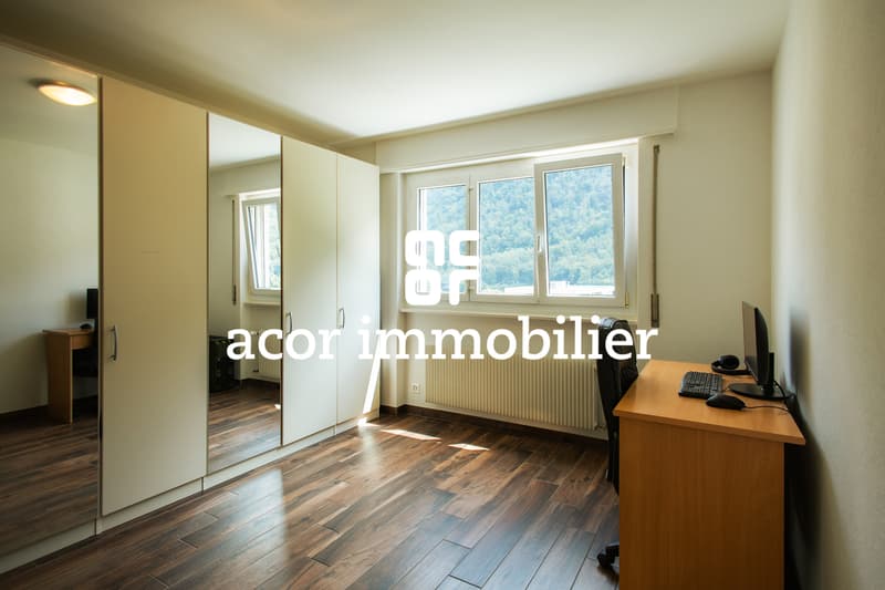 Magnifique appartement 4.5 pièces rénové avec vue dégagée à Martigny (4)
