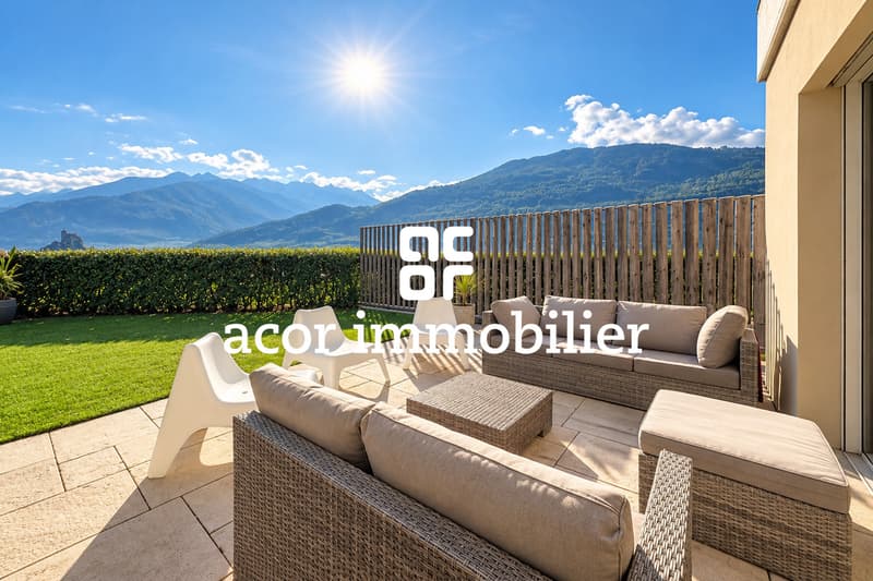 Gravelone - Triplex contemporain, vue exceptionnelle (6)