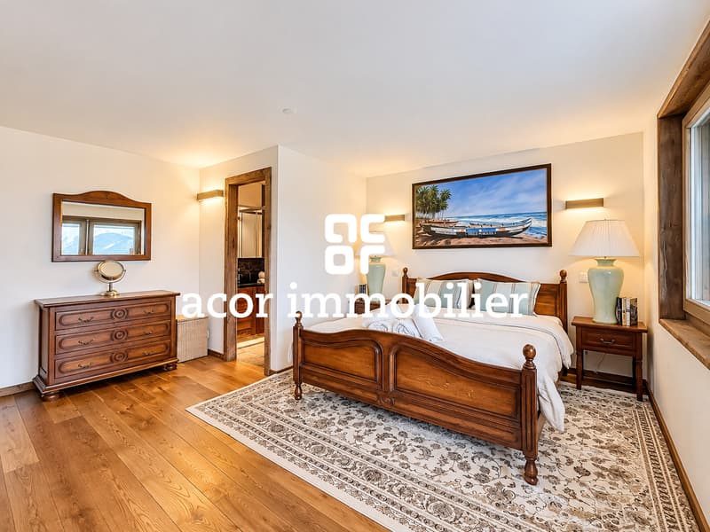 Chambre master - rez