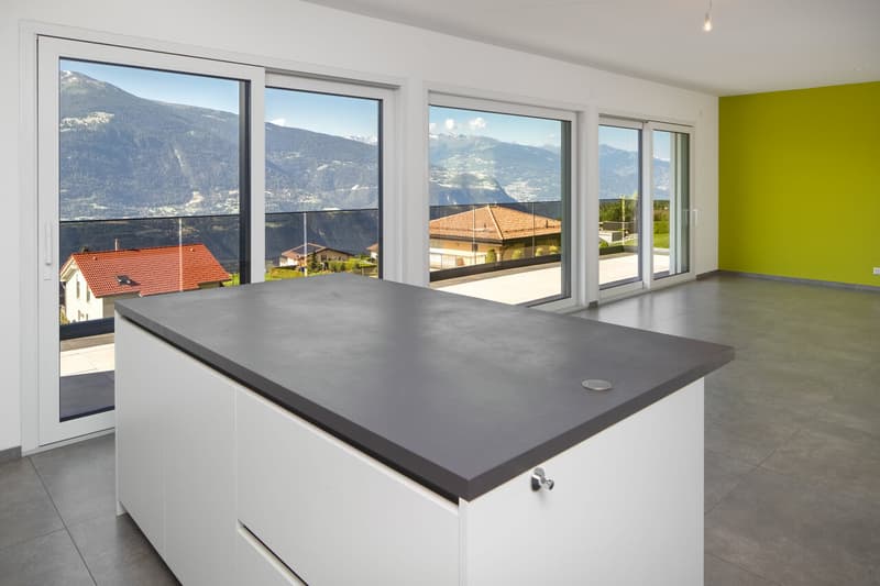 Magnifica villa contemporanea nuova (3)