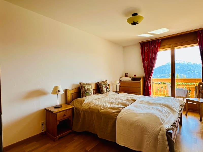 Ideale Lage für diese 4,5 Zimmer (9)