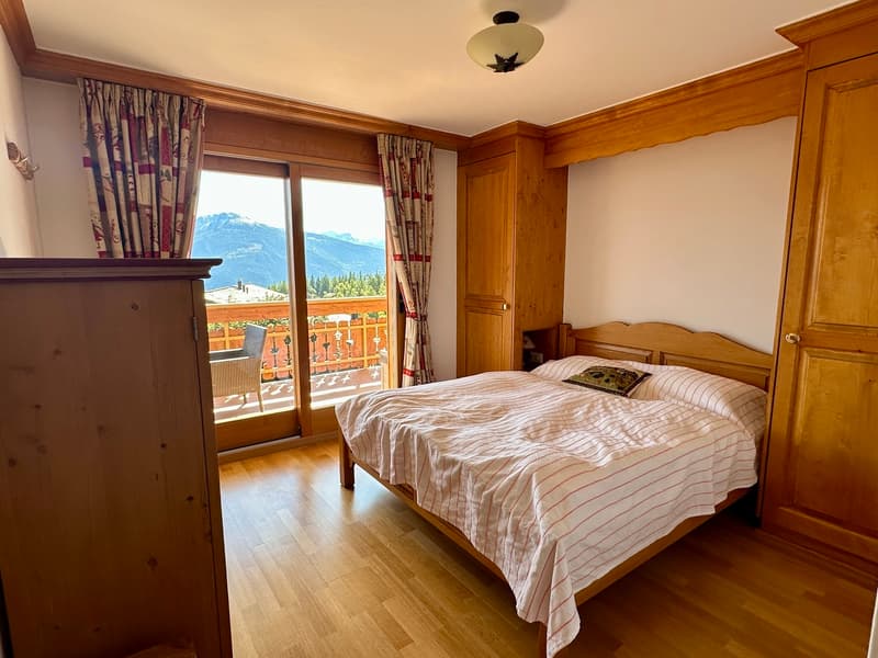 Ideale Lage für diese 4,5 Zimmer (8)