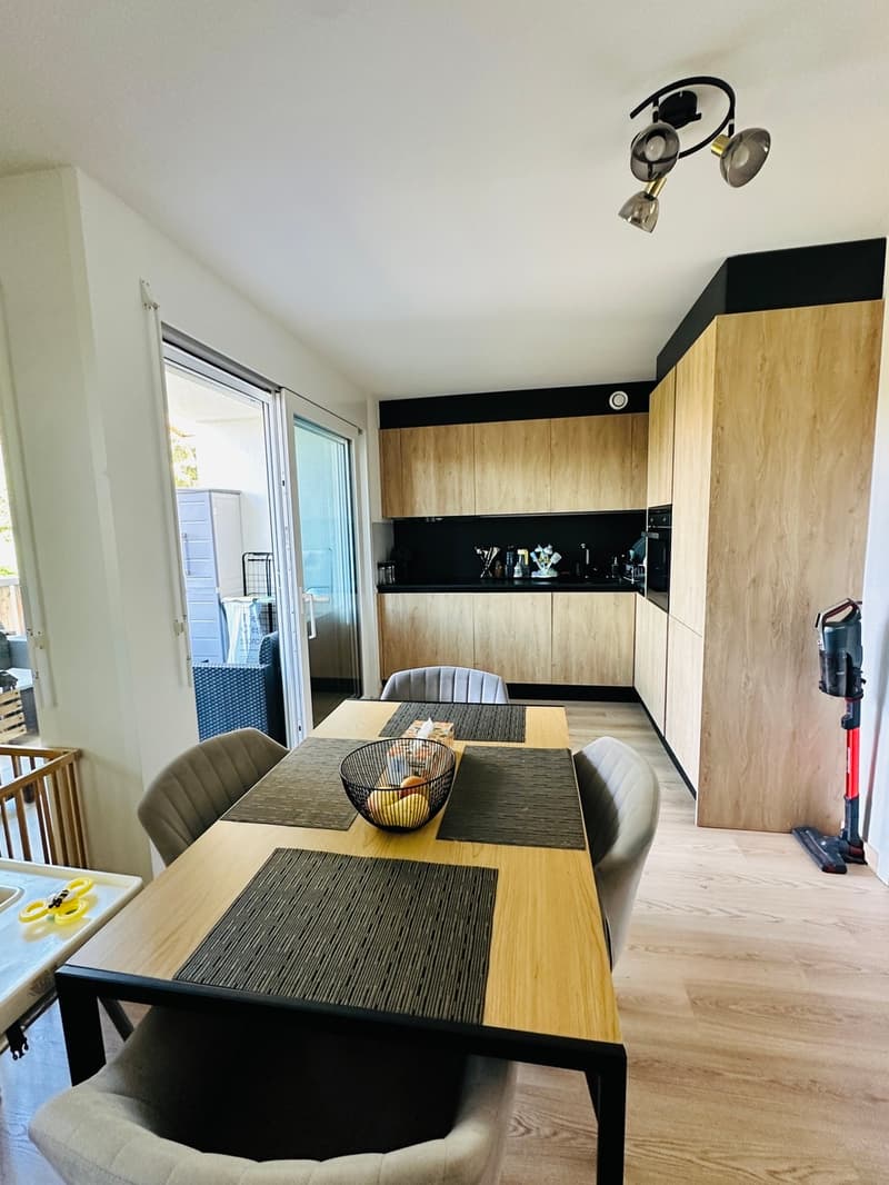 Schönes 2,5-Zimmer-Wohnung in einer neuen Residenz (4)