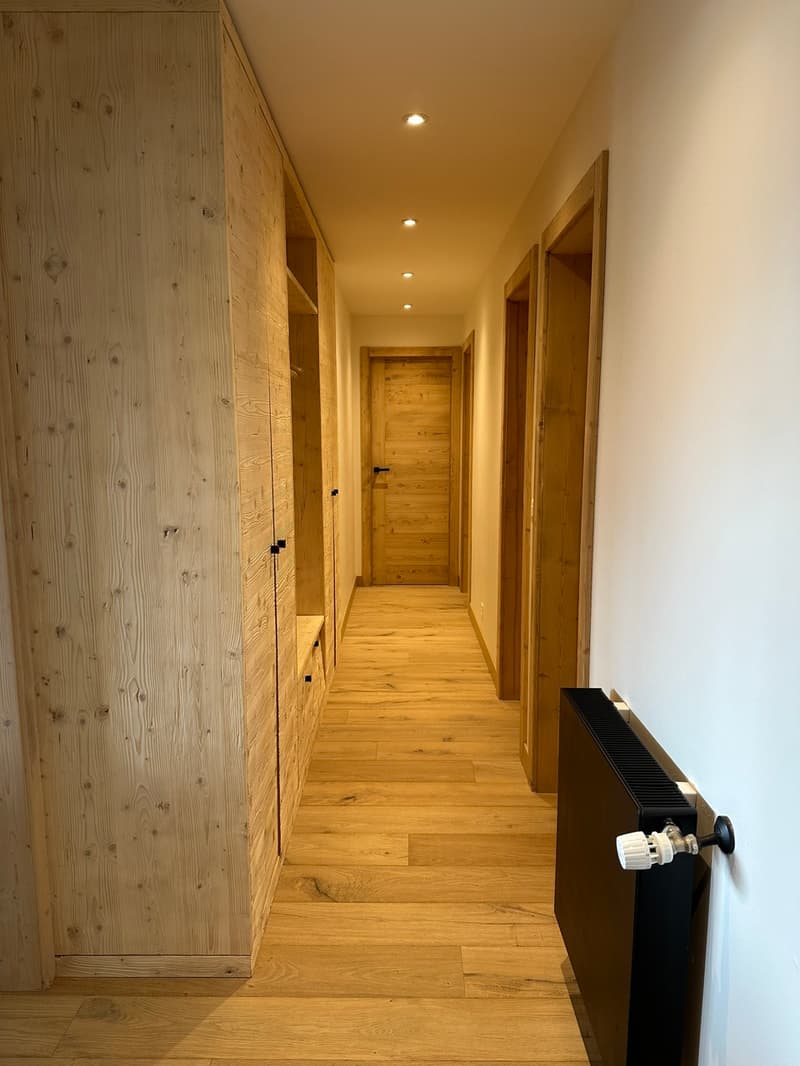 Sehr schönes 5,5-Zimmer-Apartment (3)