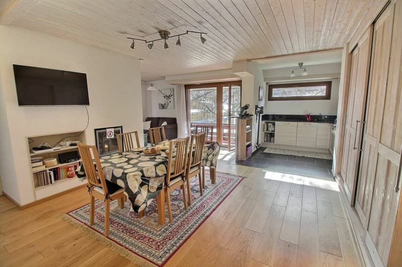 AV 1/Antarès - 102 Weekly rental (2)