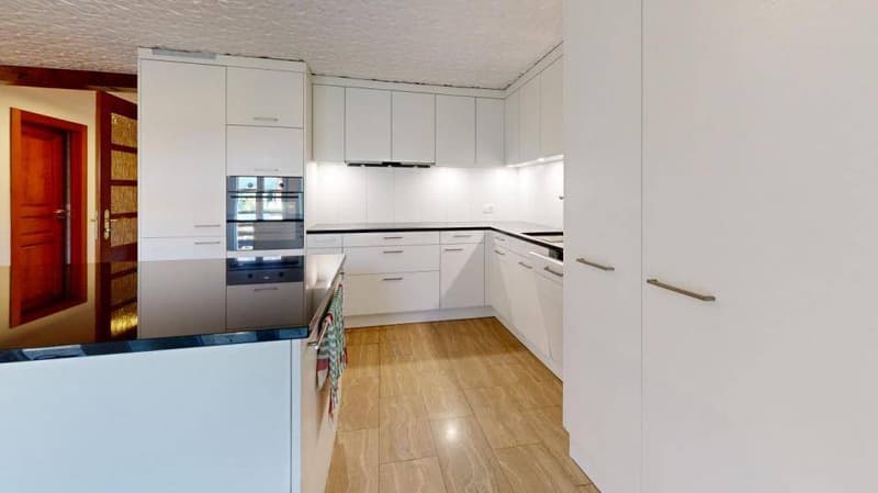 Familienvilla oder 3-Wohnungseinheiten in Baulmes (4)