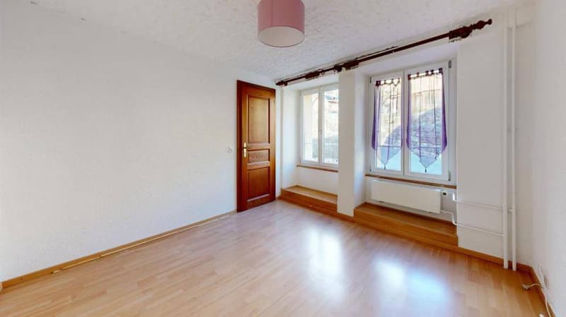 Familienvilla oder 3-Wohnungseinheiten in Baulmes (13)