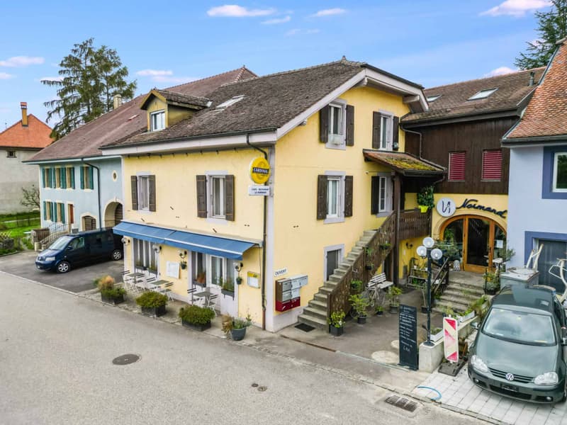 Studio de 27 m2 au centre du village d'Agiez (1352) (1)
