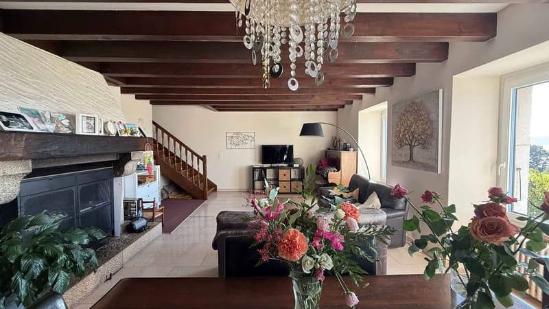 Duplex de 5.5 pièces avec jardin privatif au cur de Corcelles-près-Concise (7)