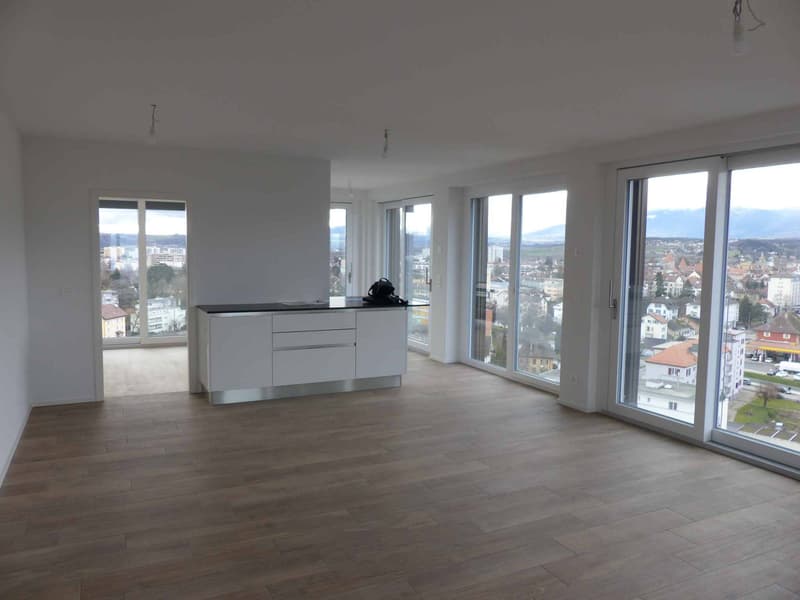 Appartement de 3.5 pièces au 13ème étage de la Tour INVICTUS (6)