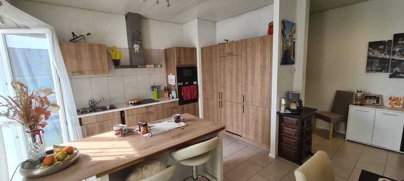 Lumineux appartement de 4.5 pièces sous les toits, à deux pas du lac de Neuchâtel (5)