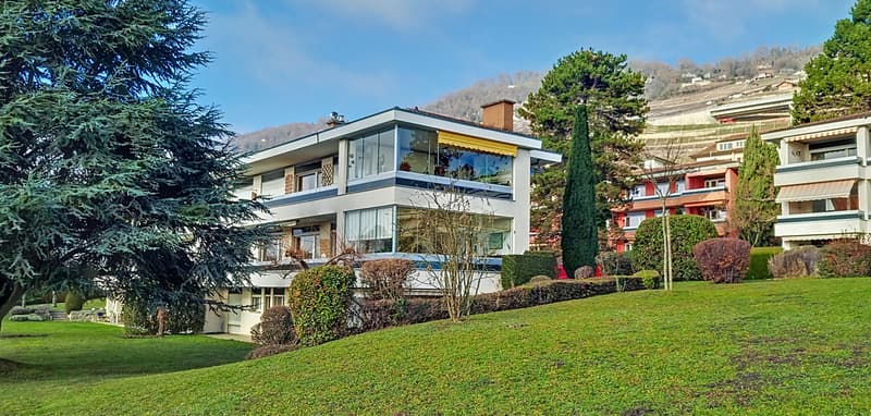 Très bel appartement 5.5 p. 115 m2, balcon et vue Alpes et lac! (2)