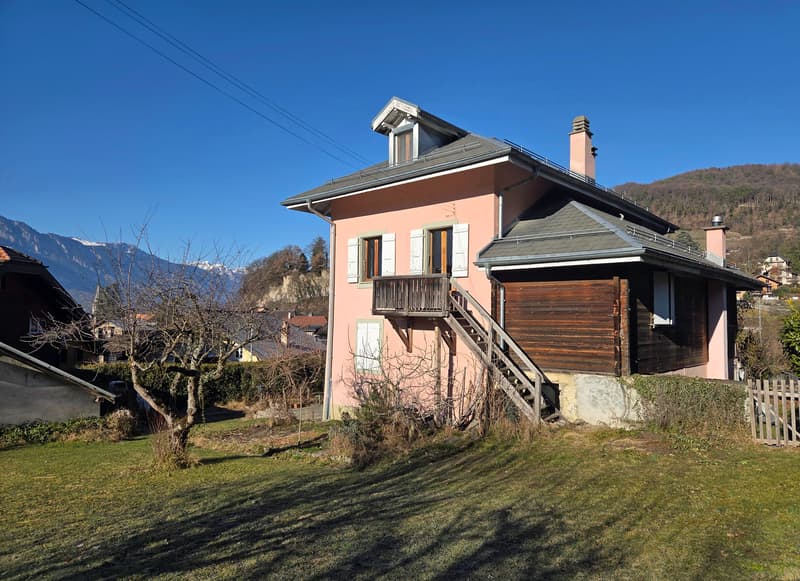 Charmante maison villageoise 3 logements, grand jardin et belle vue ! (11)