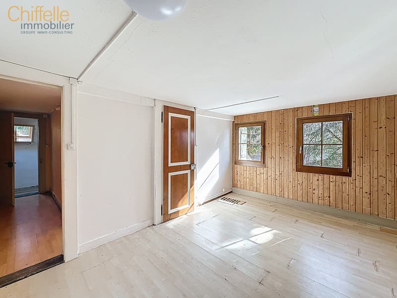 Charmante ferme de 3 appartements + annexes à rénover ! (8)