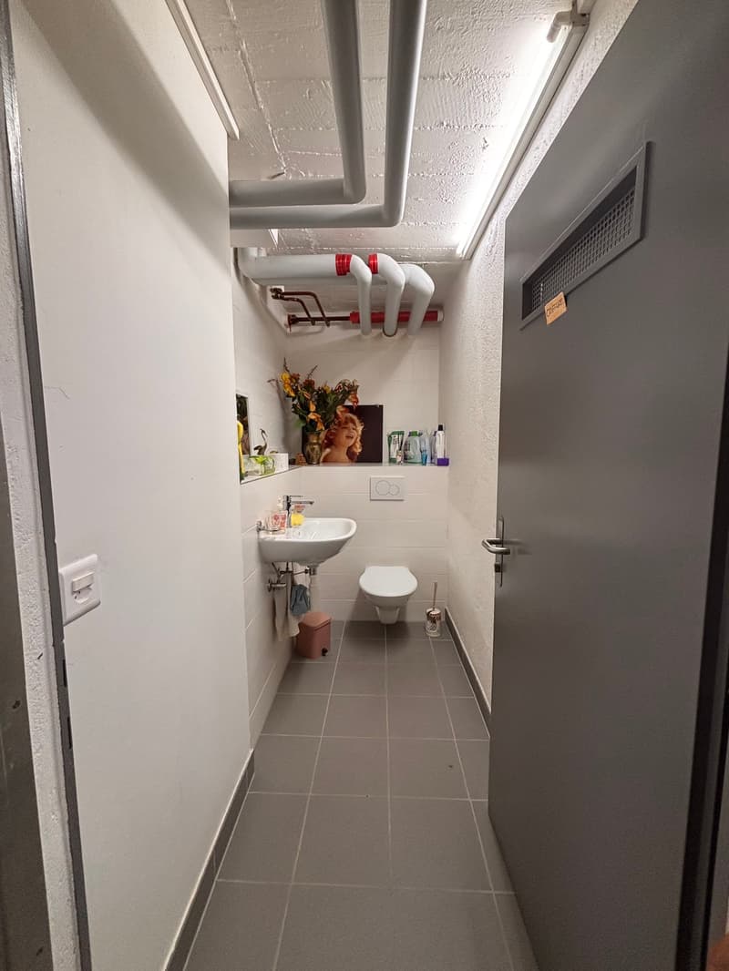 Local commercial de 24 m² à Lausanne (6)
