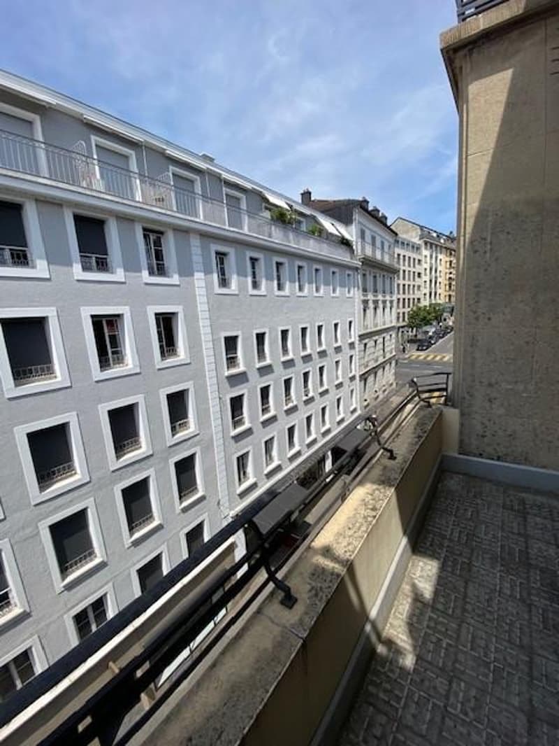 Bel appartement de 3.5 pièces avec deux balcons au coeur de Lausanne (2)