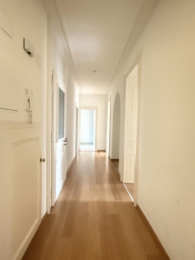 Appartement de 5.5 pièces au 1er étage à Lausanne - à durée déterminée (2)