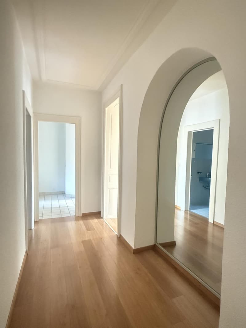 Appartement de 5.5 pièces au 1er étage à Lausanne - à durée déterminée (1)