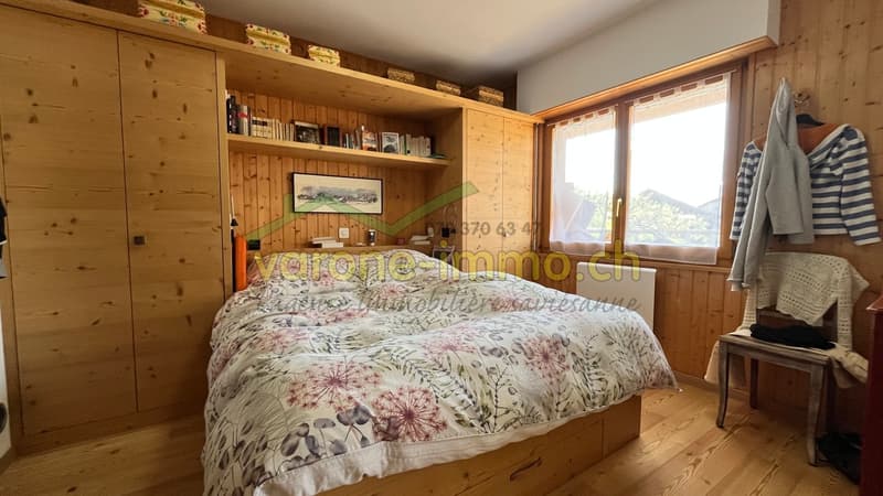 Chambre principale au rez-de-chaussée