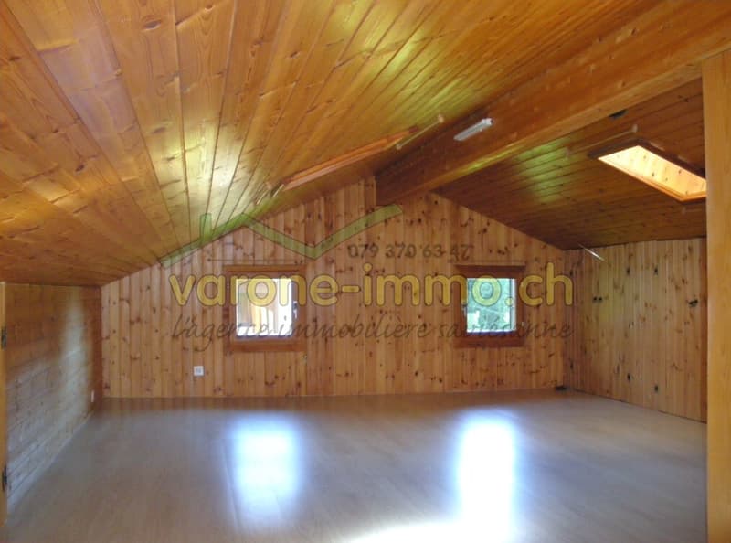 Villa mit 4 Zimmern (9)
