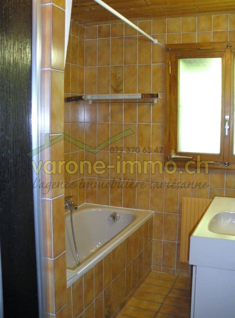Villa mit 4 Zimmern (6)