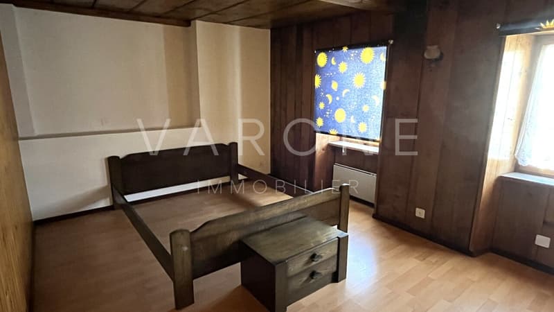 Chambre 1 de l'appartement de 4.5 pces en duplex